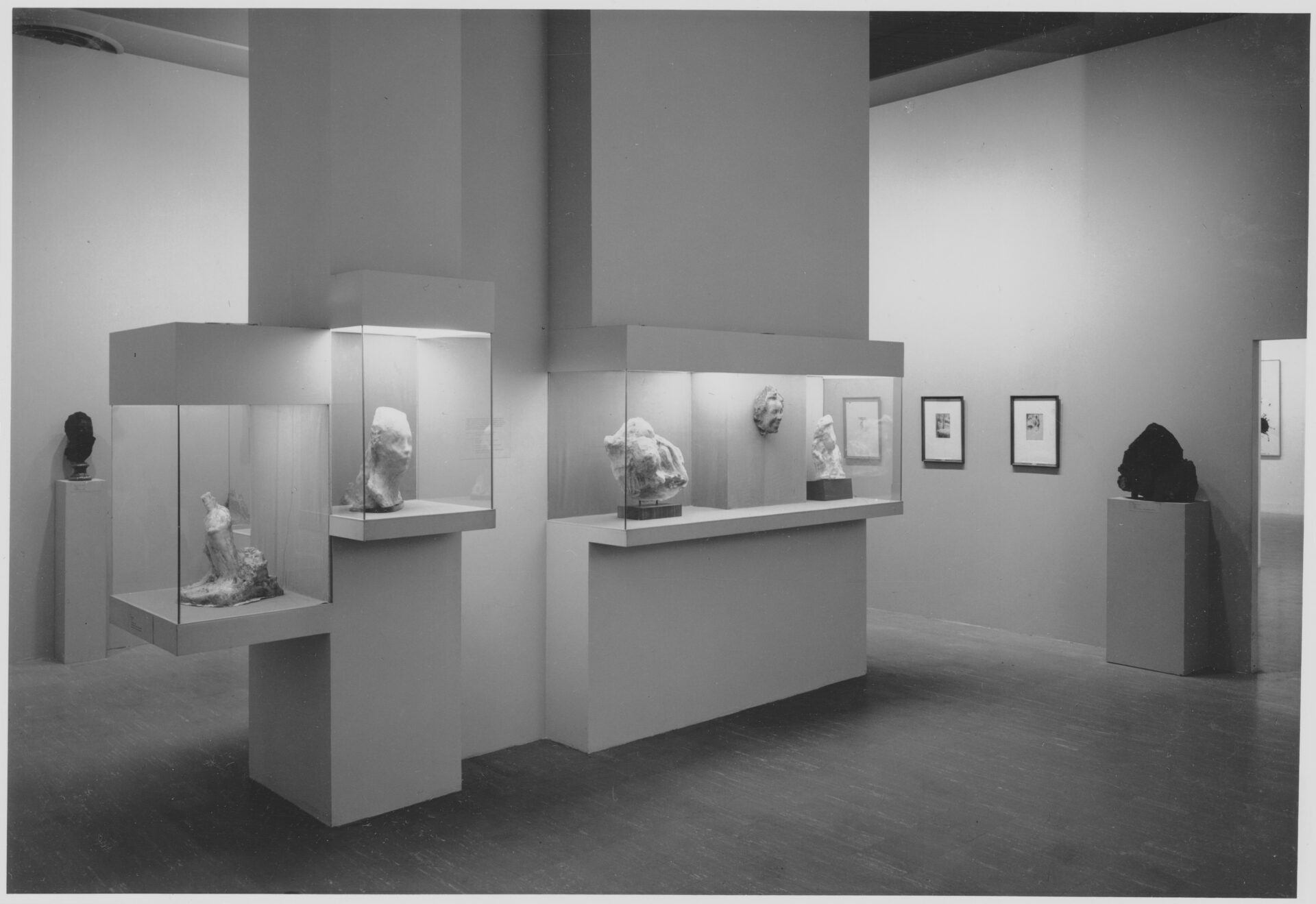 moma: the modern movement in italy, 1954 l centre for experimental